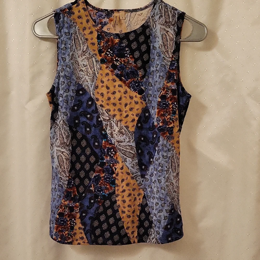 Susan Lawrence Blue and Gold Patterned Tank Top - Picture 1 of 1